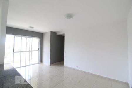 Sala de apartamento para alugar com 3 quartos, 80m² em São José, São Caetano do Sul