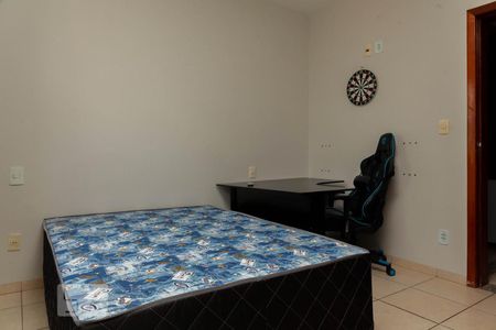 Quarto de apartamento para alugar com 3 quartos, 240m² em Centro, Uberlândia