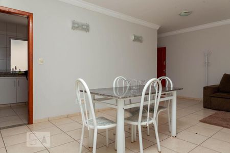 Sala de apartamento para alugar com 3 quartos, 240m² em Centro, Uberlândia