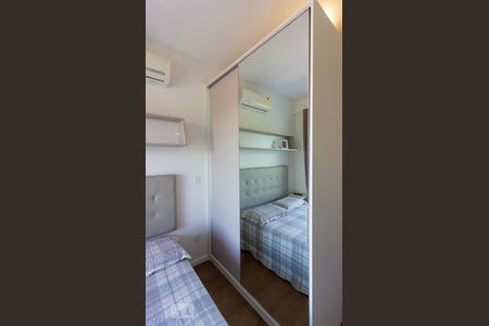 Detalhe - Quarto de kitnet/studio para alugar com 1 quarto, 30m² em Granja Viana, Cotia