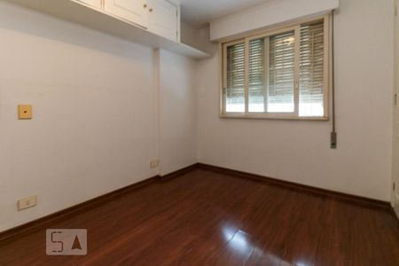 Quarto 1 de apartamento para alugar com 3 quartos, 135m² em Cerqueira César, São Paulo