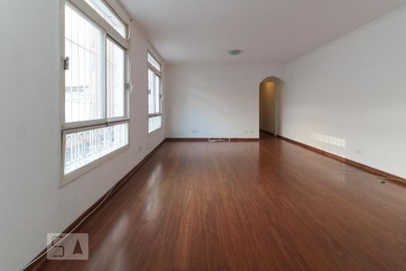 Sala de apartamento para alugar com 3 quartos, 135m² em Cerqueira César, São Paulo