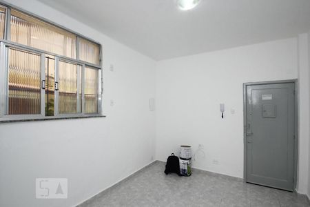 Sala/Quarto de kitnet/studio à venda com 1 quarto, 19m² em Centro, Rio de Janeiro