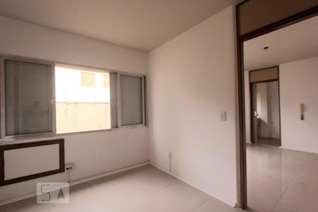 QUARTO de apartamento à venda com 1 quarto, 51m² em São João, Porto Alegre
