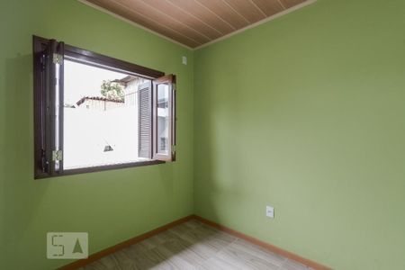 Quarto de casa à venda com 2 quartos, 98m² em Rubem Berta, Porto Alegre