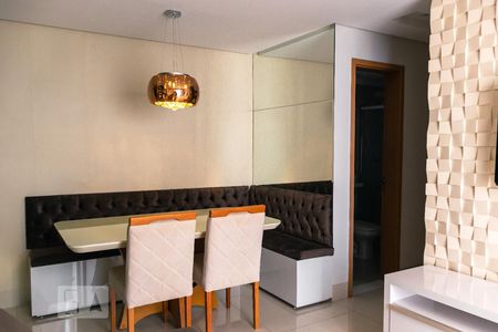 Sala de Estar de apartamento para alugar com 2 quartos, 50m² em Vila Rosa, Goiânia
