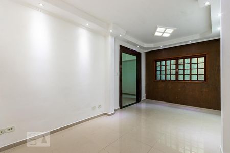 Sala de casa para alugar com 3 quartos, 180m² em Vila Ré, São Paulo