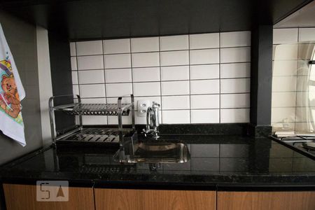 Sala/Cozinha de apartamento à venda com 1 quarto, 33m² em Vila Guarani (z Sul), São Paulo