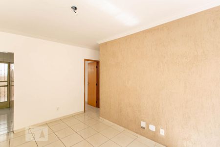 Sala de apartamento à venda com 3 quartos, 70m² em Serrano, Belo Horizonte