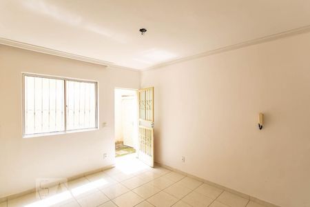 Sala de apartamento à venda com 3 quartos, 70m² em Serrano, Belo Horizonte