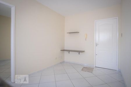 Sala de apartamento para alugar com 1 quarto, 34m² em Portão, Curitiba