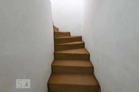 Escada de casa à venda com 3 quartos, 300m² em Jardim Vergueiro (sacomã), São Paulo