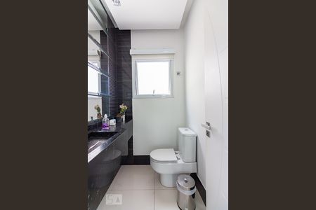 Lavabo de casa de condomínio à venda com 4 quartos, 490m² em Adalgisa, Osasco