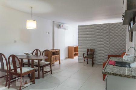 Cozinha / Copa de kitnet/studio para alugar com 1 quarto, 40m² em Cidade Nova, Rio de Janeiro