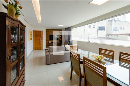 Sala de apartamento à venda com 4 quartos, 153m² em Padre Eustáquio, Belo Horizonte