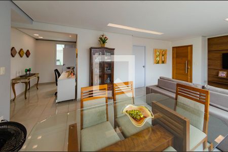 Sala de apartamento à venda com 4 quartos, 153m² em Padre Eustáquio, Belo Horizonte