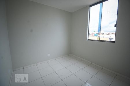 Quarto 2 de apartamento para alugar com 2 quartos, 76m² em Guará I, Brasília