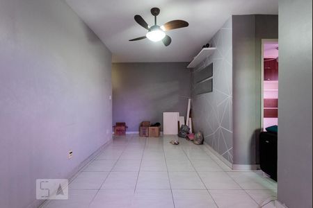 Sala de apartamento à venda com 2 quartos, 60m² em Inhauma, Rio de Janeiro