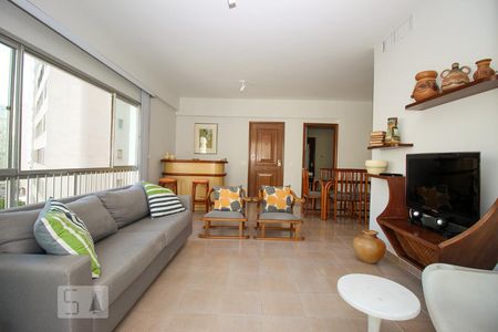 Apartamento para alugar com 127m², 3 quartos e 2 vagasSala