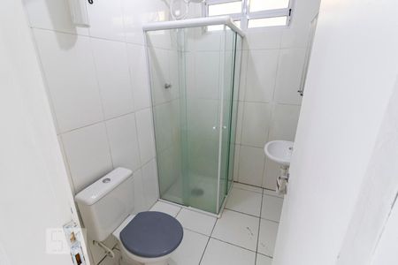 Banheiro de apartamento para alugar com 1 quarto, 42m² em Vila Mariana, São Paulo