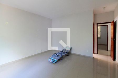 Quarto 1 suíte de casa para alugar com 5 quartos, 250m² em Itanhangá, Rio de Janeiro