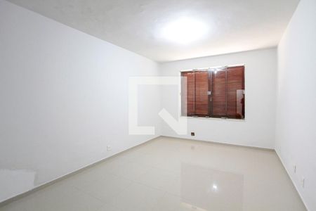 Quarto 1 suíte de casa para alugar com 5 quartos, 250m² em Itanhangá, Rio de Janeiro