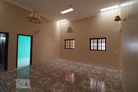 Sala de Tv de casa à venda com 3 quartos, 450m² em Jardim das Paineiras, Campinas