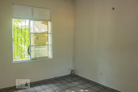 Sala de apartamento para alugar com 2 quartos, 56m² em Parque 10 de Novembro, Salvador