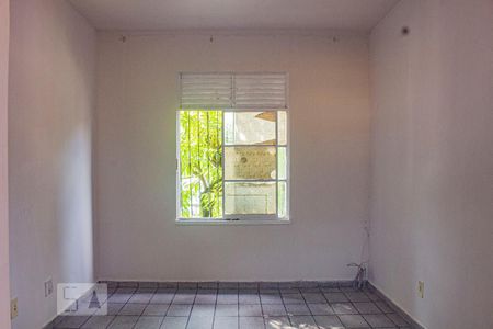 Sala de apartamento para alugar com 2 quartos, 56m² em Parque 10 de Novembro, Salvador