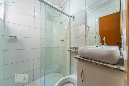 Banheiro da Kitnet de kitnet/studio para alugar com 1 quarto, 20m² em Vila São Pedro, Santo André