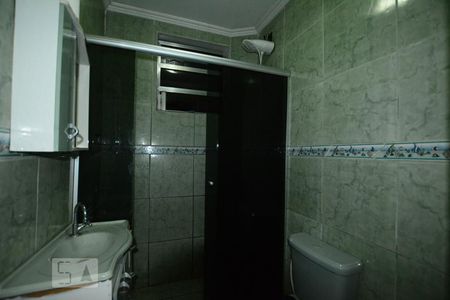 Banheiro da Suíte de apartamento para alugar com 1 quarto, 50m² em Brás de Pina, Rio de Janeiro