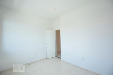 Quarto 1 de apartamento para alugar com 2 quartos, 45m² em Brás de Pina, Rio de Janeiro