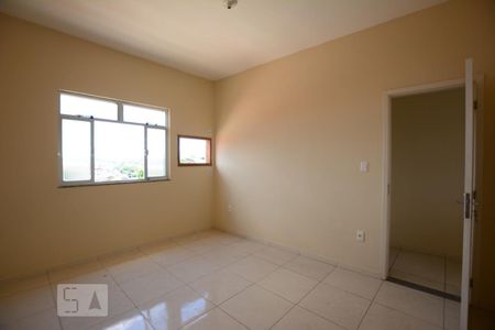 Quarto 1 de apartamento para alugar com 1 quarto, 45m² em Brás de Pina, Rio de Janeiro