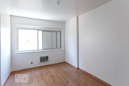 Quarto de apartamento à venda com 1 quarto, 55m² em Centro Histórico, Porto Alegre