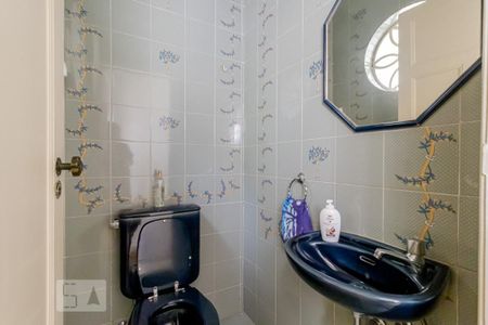 Lavabo de casa à venda com 3 quartos, 240m² em Aclimação, São Paulo