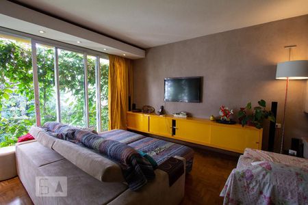 Sala de casa à venda com 4 quartos, 400m² em Alto da Lapa, São Paulo