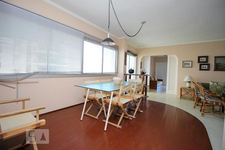 Sala de apartamento para alugar com 3 quartos, 140m² em Praia das Astúrias - Galhetas, Guarujá
