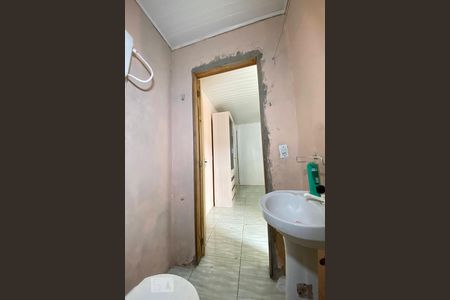 Banheiro de apartamento à venda com 1 quarto, 34m² em Feitoria, São Leopoldo