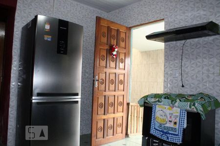 Cozinha de casa à venda com 2 quartos, 72m² em Mathias Velho, Canoas