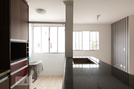 Sala de apartamento à venda com 2 quartos, 46m² em Vila Santa Teresinha, São Paulo
