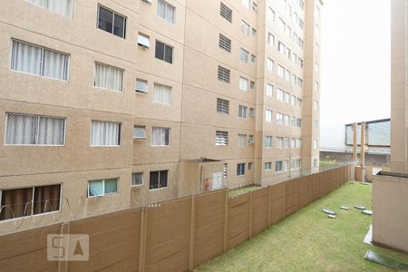 Sala Vista de apartamento para alugar com 2 quartos, 42m² em Jardim das Gracas, São Paulo