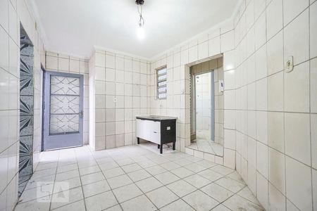 Cozinha de casa para alugar com 1 quarto, 75m² em Vila Moreira, São Paulo