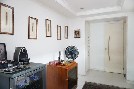 Sala de apartamento à venda com 3 quartos, 714m² em Barra da Tijuca, Rio de Janeiro