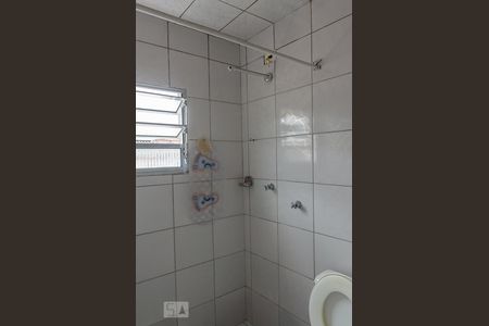 Banheiro de casa para alugar com 1 quarto, 30m² em Baeta Neves, São Bernardo do Campo