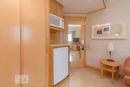 Studio para alugar com 35m², 1 quarto e 1 vaga Studio para alugar com 35m², 1 quarto e 1 vagaCozinha