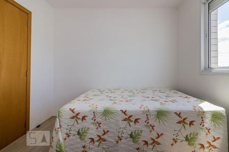 Dormitório de apartamento à venda com 3 quartos, 85m² em Partenon, Porto Alegre