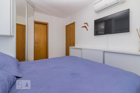 Dormitório2 de apartamento à venda com 3 quartos, 85m² em Partenon, Porto Alegre