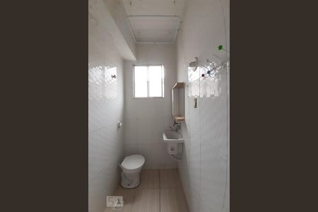 Banheiro de kitnet/studio para alugar com 1 quarto, 28m² em Méier, Rio de Janeiro