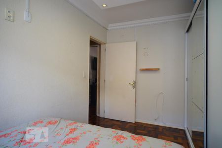 Quarto 2 de apartamento à venda com 3 quartos, 70m² em Jardim Itu Sabará, Porto Alegre