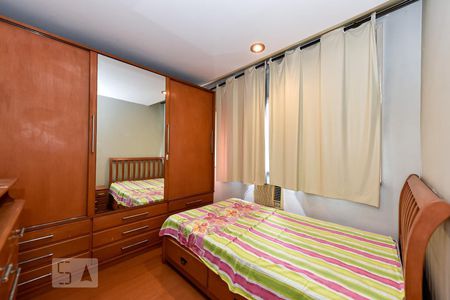 Quarto 1 de apartamento para alugar com 3 quartos, 70m² em Copacabana, Rio de Janeiro